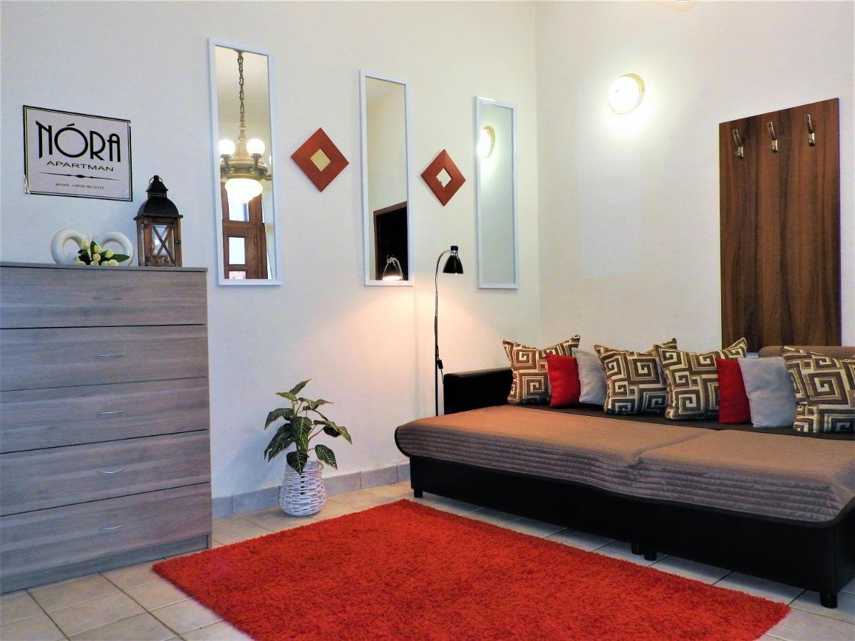 Apartmán Nora Studio Apartman - Eger Exteriér fotografie