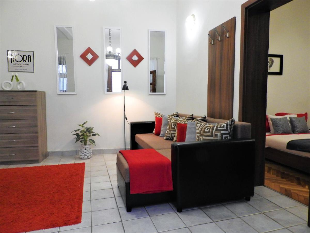 Apartmán Nora Studio Apartman - Eger Exteriér fotografie