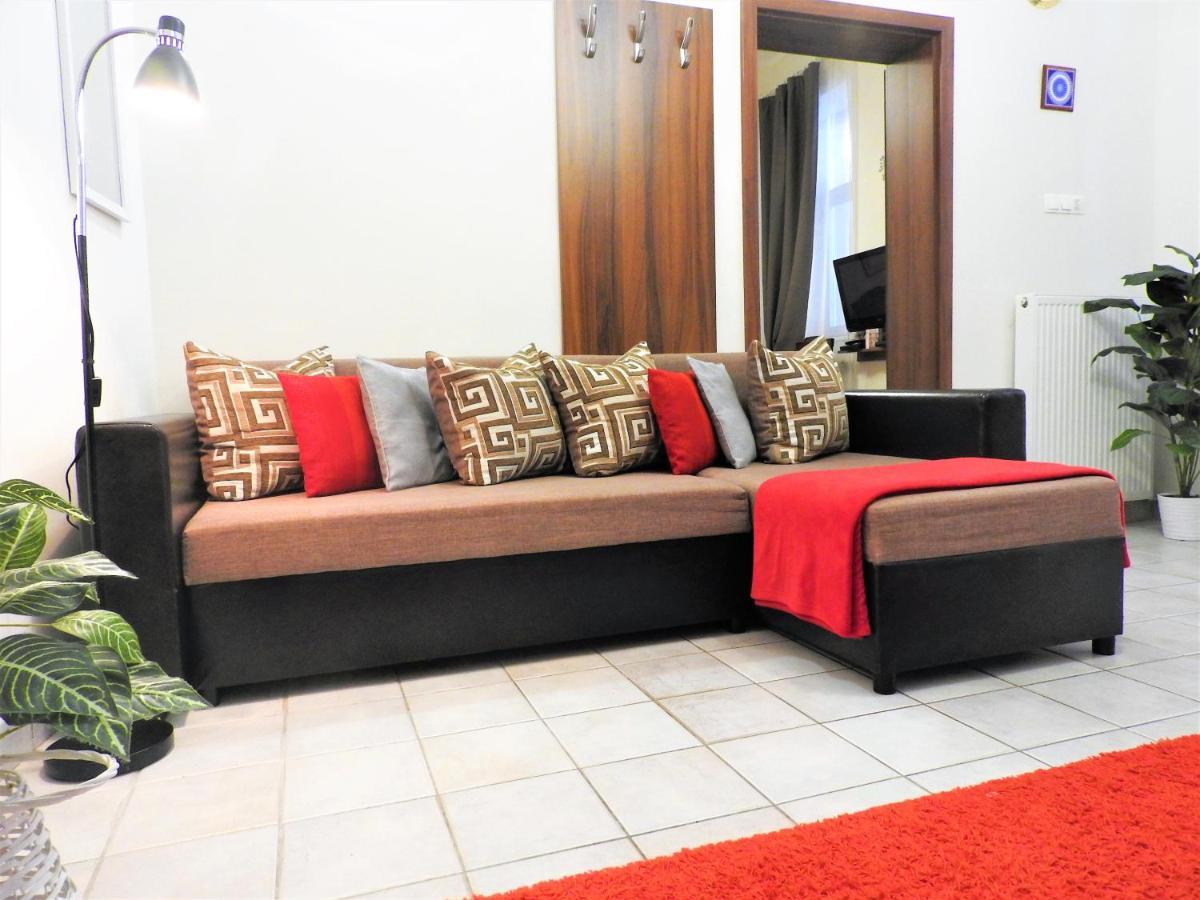 Apartmán Nora Studio Apartman - Eger Exteriér fotografie
