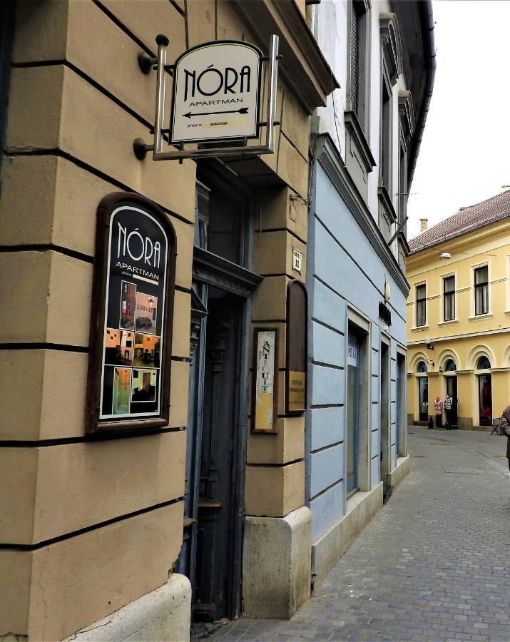 Apartmán Nora Studio Apartman - Eger Exteriér fotografie